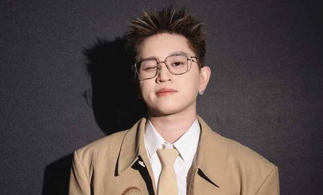 B ray review 789club